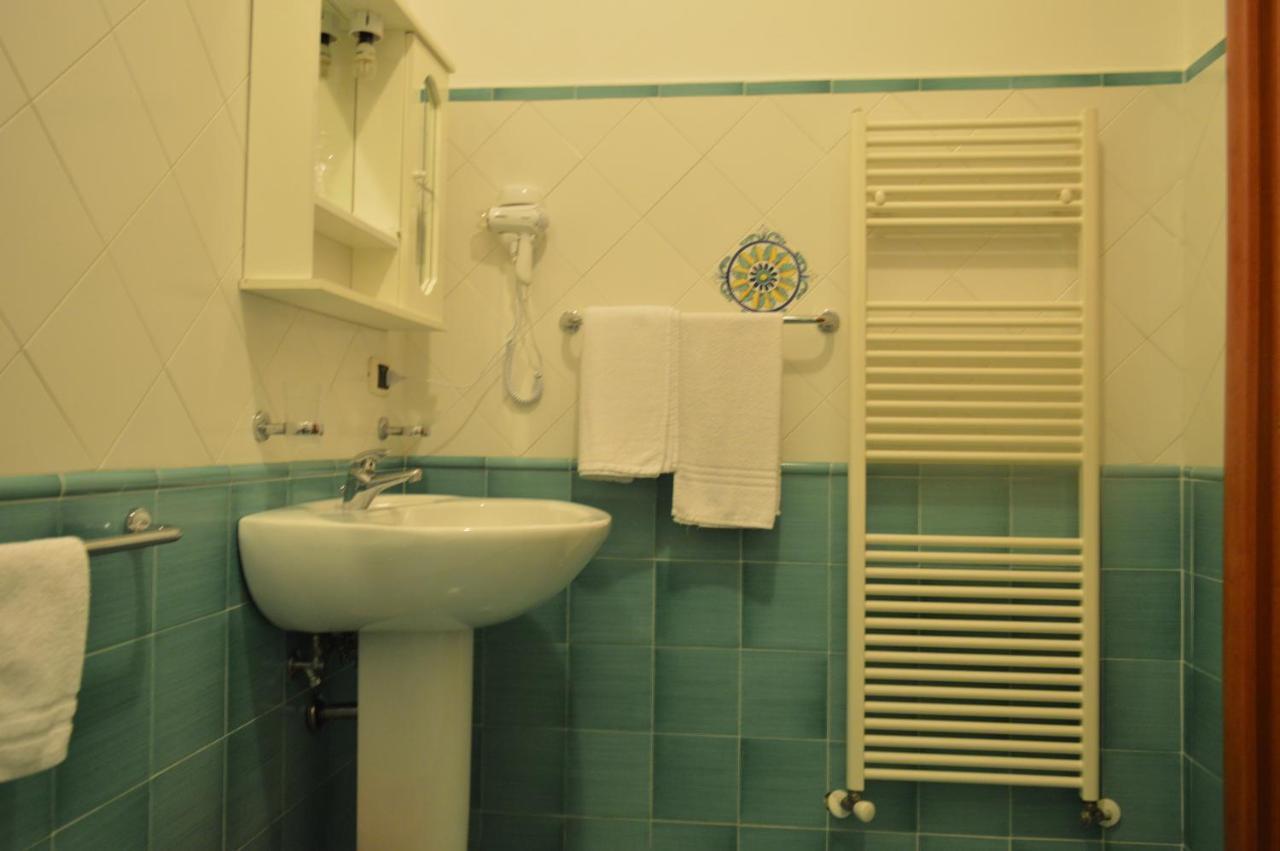 Hotel B&B Scalea Rooms Scalea